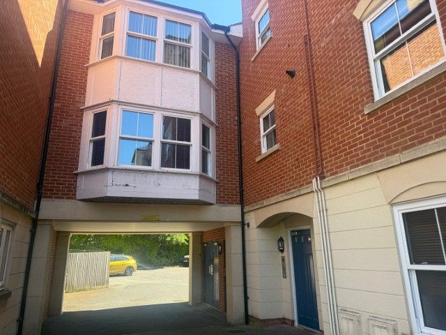 Flat 39 St. Gabriels , Wantage 